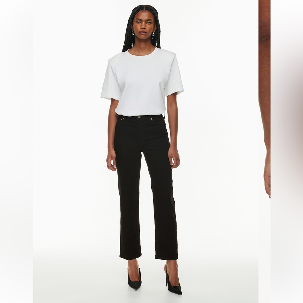 Aritzia Denim Forum The Arlo High rise black straight leg Jeans size 25.